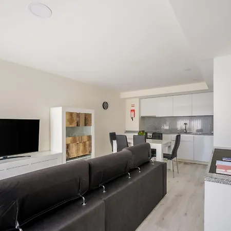 Apartment Wonderfull Campanha Train Station With Parking Porto