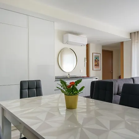 Wonderfull Campanha Train Station With Parking