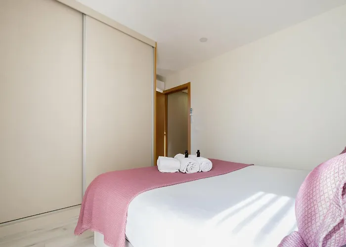 Wonderfull Campanha Train Station With Parking Appartamento *