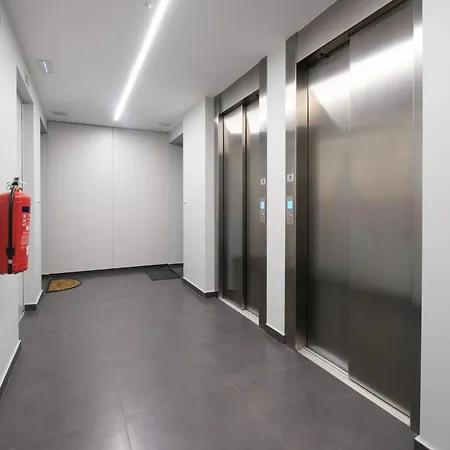 Daire Wonderfull Campanha Train Station With Parking Porto